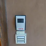 Golden Base דירה