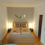 Golden Base דירה *