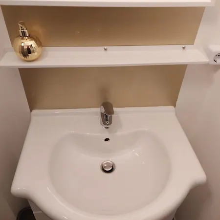 Golden Base Lägenhet Villach