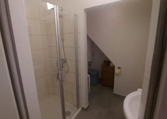 Golden Base * 빌라흐