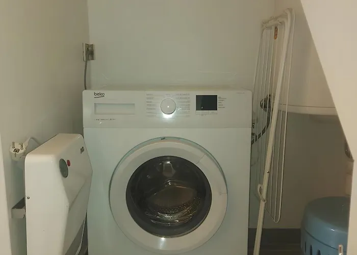 Golden Base Apartment *