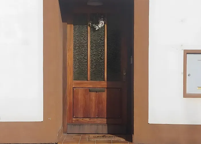 Golden Base 빌라흐